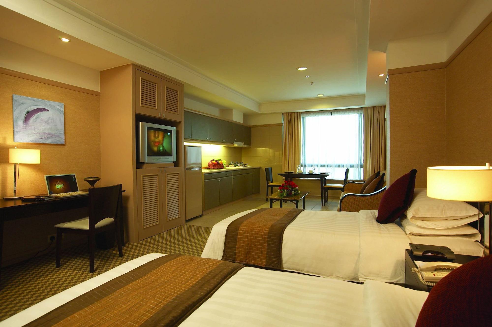 Pacific Regency Hotel Suites Kuala Lumpur Kültér fotó A typical studio apartment
