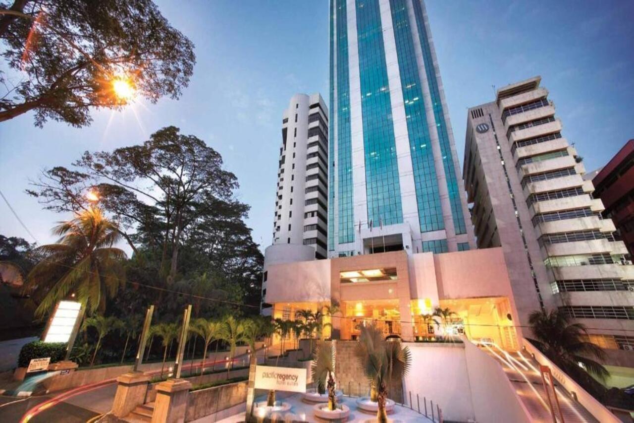 Pacific Regency Hotel Suites Kuala Lumpur Kültér fotó The Royal